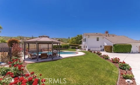 Detail Gallery Image 3 of 10 For 320 Forelock Ct, Simi Valley,  CA 93065 - 4 Beds | 3 Baths