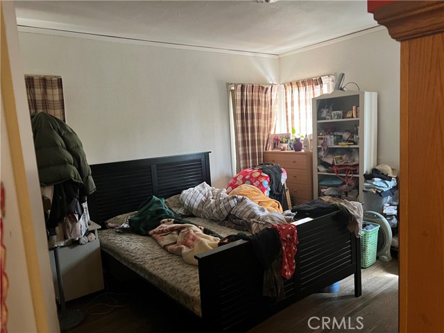 400 N Valencia Street, Alhambra CA: https://media.crmls.org/medias/7f8fcf1a-3c37-46bd-bc00-8862ef1f0eb7.jpg