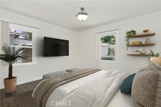 Detail Gallery Image 17 of 51 For 2235 Garfias, Pasadena,  CA 91104 - 6 Beds | 4 Baths