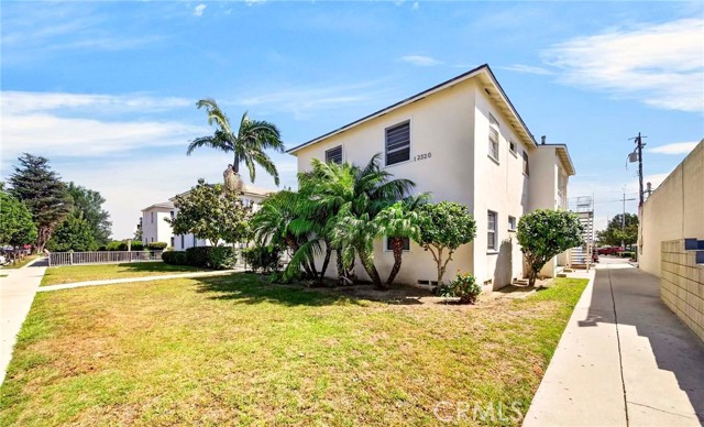 12320 Washington PL photo 5