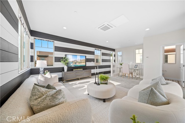 Detail Gallery Image 36 of 49 For 107 Interval, Irvine,  CA 92618 - 3 Beds | 2/2 Baths