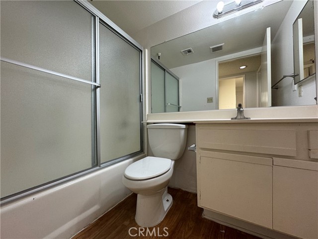 Detail Gallery Image 5 of 15 For 987 E Del Mar Bld #5,  Pasadena,  CA 91106 - 2 Beds | 2 Baths