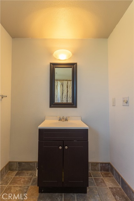 Detail Gallery Image 17 of 24 For 2510 Cloudcrest, Riverside,  CA 92507 - 3 Beds | 2 Baths