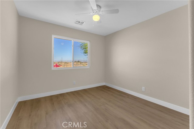 Image 22 of 39 For 1341 Beach Club Drive