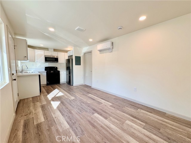 Front Image Thumbnail for CRCV26021254