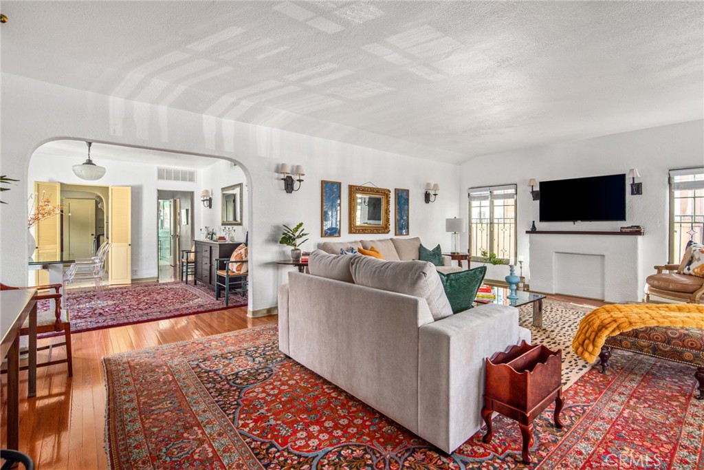 8246 4th Street