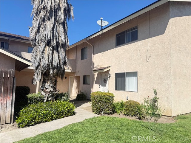 Detail Gallery Image 2 of 29 For 15161 Monterey Ave #D,  Chino Hills,  CA 91709 - 2 Beds | 1 Baths