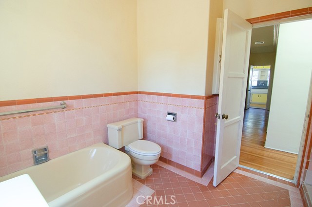 9103 Duarte Road, San Gabriel CA: https://media.crmls.org/medias/7f940485-001f-4673-88c1-0aa9e60bf8f1.jpg