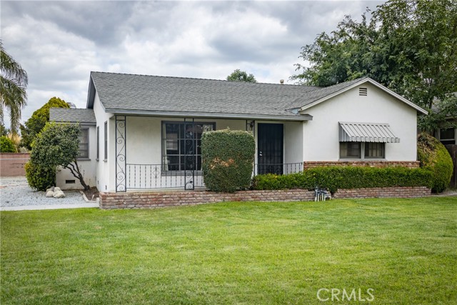 10609 Mountain View Avenue, Redlands CA: https://media.crmls.org/medias/7f94b4f1-2158-4a8a-8bd7-24c86fe1843d.jpg