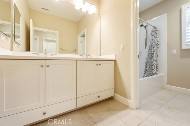 Detail Gallery Image 18 of 28 For 52 Open Range, Irvine,  CA 92602 - 4 Beds | 3 Baths