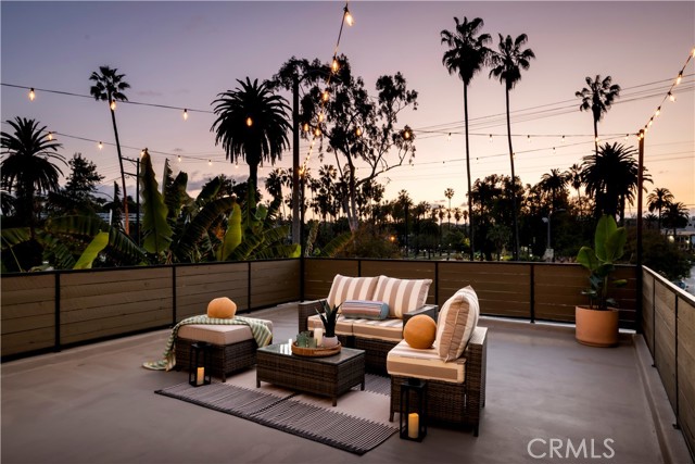 1030 Echo Park Avenue, Los Angeles CA: https://media.crmls.org/medias/7f964355-5dd2-485f-b26e-66c2d0e9c254.jpg