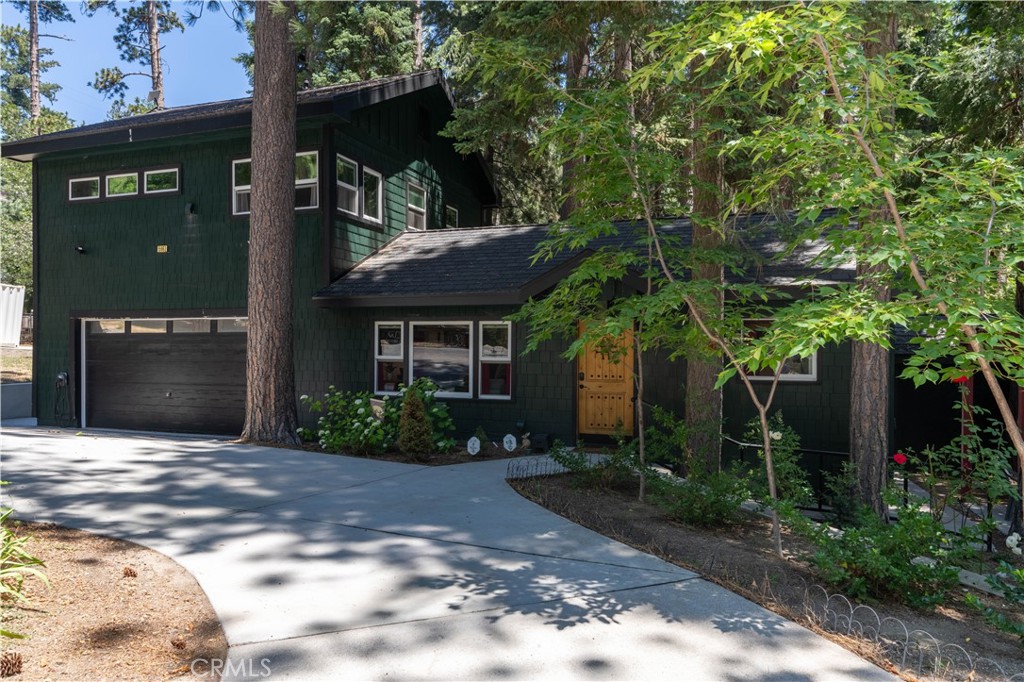 5961 Lake Drive