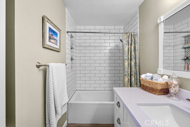 615 Esplanade, Redondo Beach CA: https://media.crmls.org/medias/7f989017-f2dc-4e8f-835b-3b6b81d95eb8.jpg