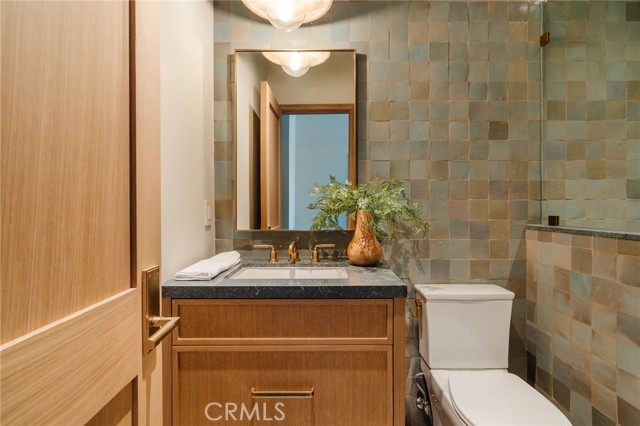 876 5th Street, Manhattan Beach, California 90266, 5 Bedrooms Bedrooms, ,6 BathroomsBathrooms,Residential,For Sale,5th,SB25164993