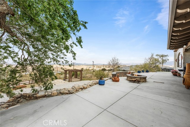 9075 Mesa Vista Street, Apple Valley CA: https://media.crmls.org/medias/7f98f0ef-2ffd-4089-acaf-d783a23c80ea.jpg
