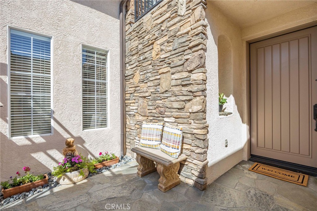 MLS #SR25230650 image #5