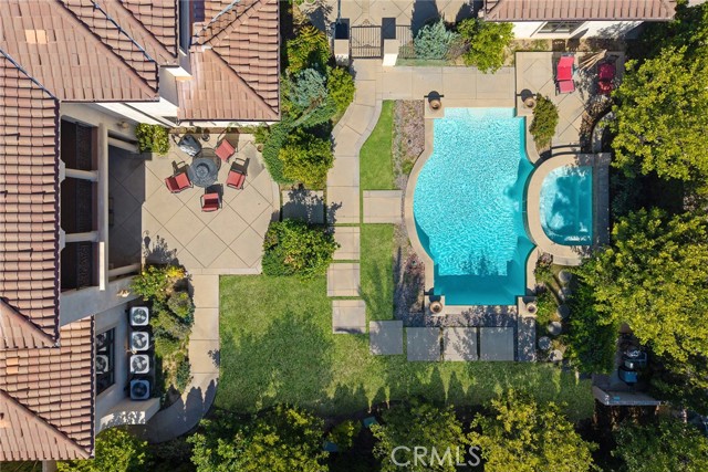 312 W Palm Drive, Arcadia CA: https://media.crmls.org/medias/7f98f3eb-24f9-4132-b872-e1d9067e336a.jpg