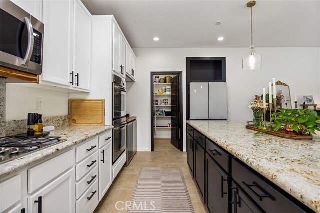 Detail Gallery Image 20 of 69 For 35595 Desert Rose Way, Lake Elsinore,  CA 92532 - 4 Beds | 3 Baths