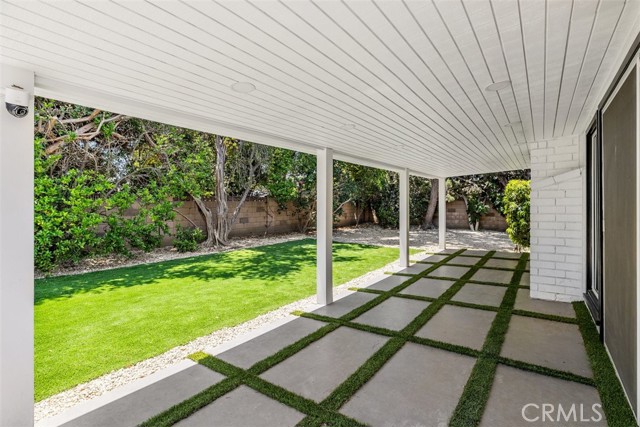 Detail Gallery Image 34 of 38 For 22306 Marlin Pl, Canoga Park,  CA 91303 - 4 Beds | 3 Baths