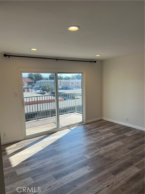 Image 12 of 31 For 400 Acacia Avenue C39