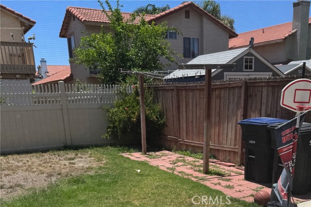 359 Bahia Street, Perris CA: https://media.crmls.org/medias/7f9a7397-1489-40cd-b9d5-8cf79aaf1b88.jpg