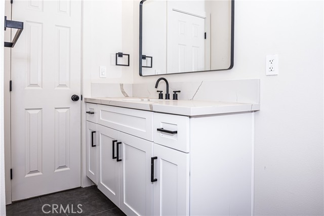 2983 N Alameda Avenue, San Bernardino CA: https://media.crmls.org/medias/7f9aab97-e294-4ba9-994d-c3cf6f235daa.jpg