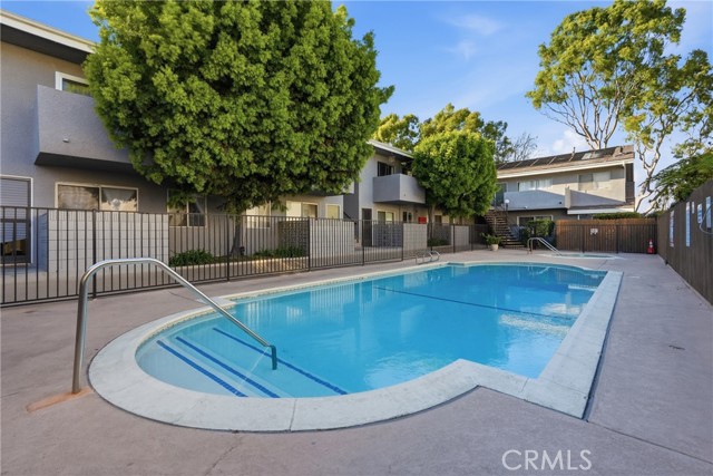 Detail Gallery Image 16 of 19 For 2502 Manhattan Beach #1,  Gardena,  CA 90249 - 2 Beds | 1 Baths