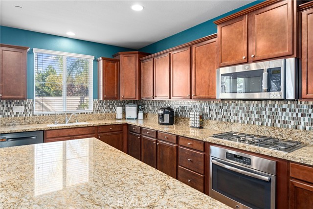 Detail Gallery Image 20 of 41 For 6523 Crescendo Ct, Corona,  CA 92880 - 3 Beds | 2/1 Baths