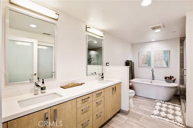 Detail Gallery Image 21 of 42 For 4240 Laurel Canyon Bld #208,  Studio City,  CA 91604 - 3 Beds | 3/1 Baths