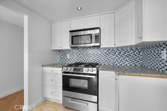 Detail Gallery Image 10 of 36 For 2261 Ohio Ave, Signal Hill,  CA 90755 - 2 Beds | 2 Baths