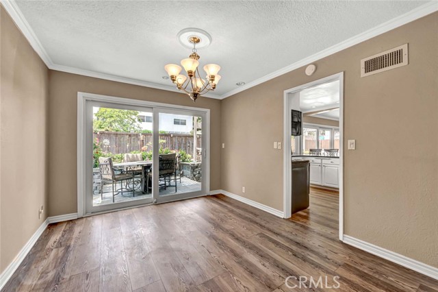 14661 Danborough Road, Tustin CA: https://media.crmls.org/medias/7f9c8e92-c39b-4606-92bb-c6c704b5ae0e.jpg