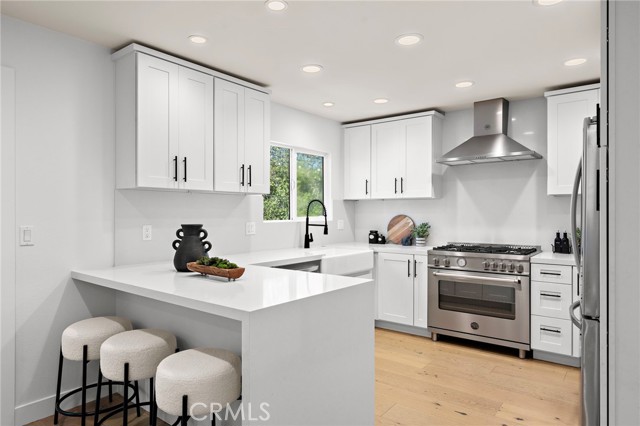 Detail Gallery Image 9 of 33 For 9441 Iolani Cir, Huntington Beach,  CA 92646 - 4 Beds | 2 Baths