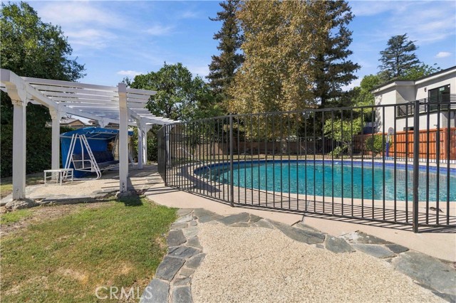 8633 Zelzah photo 62