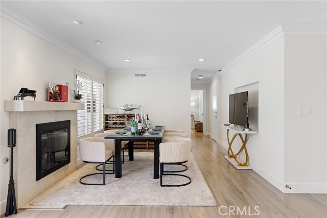 2160 S Hammatt, Anaheim CA: https://media.crmls.org/medias/7f9ec712-f580-465a-bdee-b6f5fcb23e2f.jpg