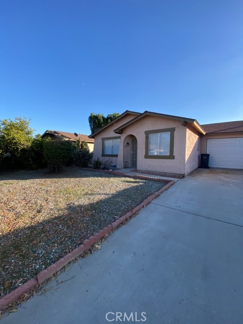 2051 W Oakland Ave, Hemet, CA, 92545