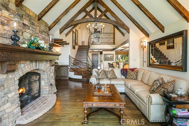28087 North Shore Road, Lake Arrowhead CA: https://media.crmls.org/medias/7fa0aa29-cf59-4299-8d9e-9104cd1c921e.jpg