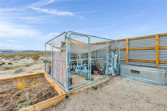 Detail Gallery Image 8 of 25 For 68476 Pole Line, Twentynine Palms,  CA 92277 - 1 Beds | 0 Baths