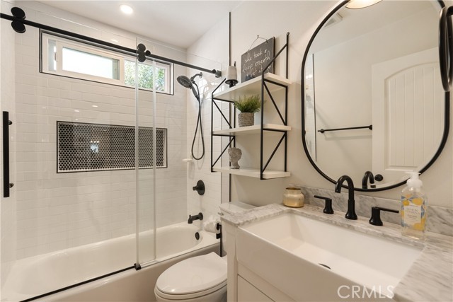 Detail Gallery Image 48 of 61 For 13822 Henstridge Cir, Tustin,  CA 92780 - 4 Beds | 3 Baths