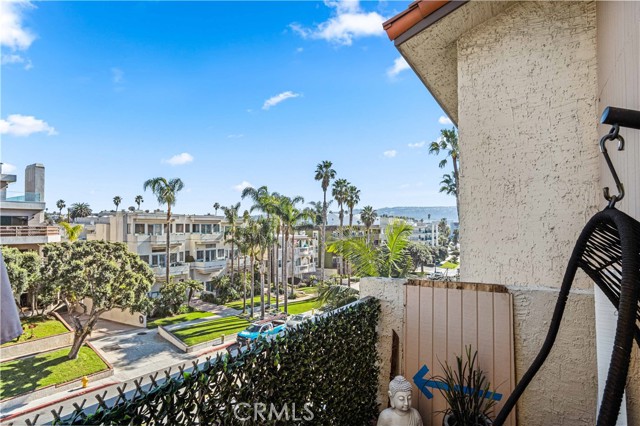 555 Esplanade, Redondo Beach, California 90277, 3 Bedrooms Bedrooms, ,3 BathroomsBathrooms,Residential,Sold,Esplanade,SB22021608