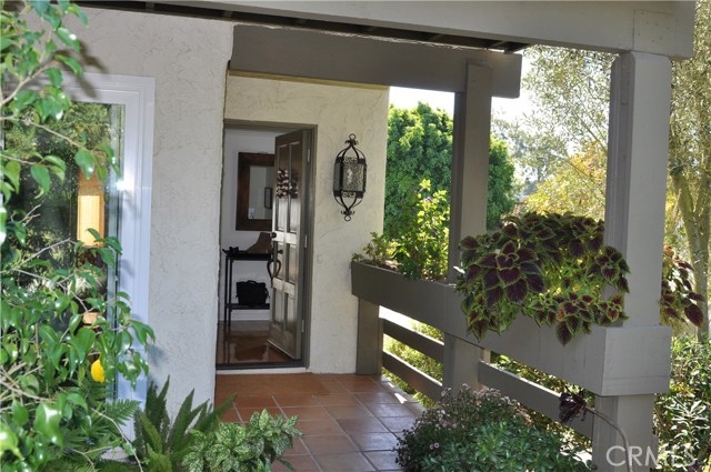 33 Aspen Way, Rolling Hills Estates, California 90274, 3 Bedrooms Bedrooms, ,2 BathroomsBathrooms,Residential,Sold,Aspen,PV16740575