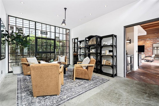 3208 Agnes Road, Manhattan Beach CA: https://media.crmls.org/medias/7fa24d99-406f-4356-805a-012e409d8895.jpg