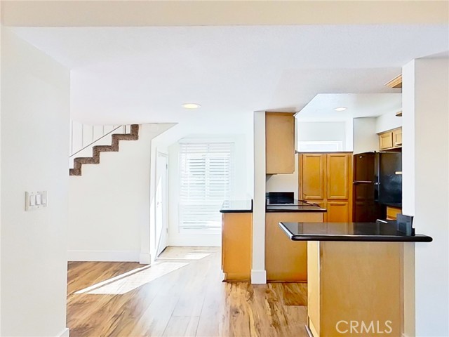 Detail Gallery Image 8 of 19 For 27464 Country Glen, Agoura Hills,  CA 91301 - 2 Beds | 1/1 Baths