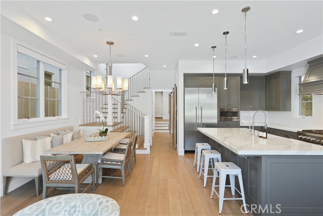 Detail Gallery Image 32 of 42 For 708 Heliotrope, Corona Del Mar,  CA 92625 - 3 Beds | 3 Baths