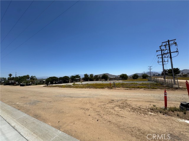 Detail Gallery Image 12 of 14 For 4611 Nevada Ave, Perris,  CA 92571 - – Beds | – Baths