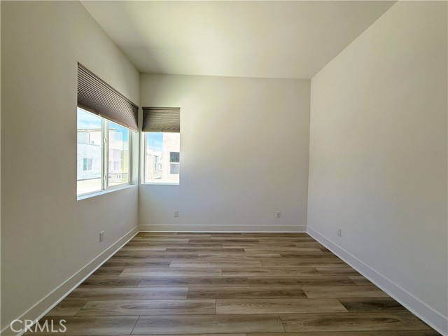 Detail Gallery Image 37 of 48 For 27508 Golden Currant Pl, Valencia,  CA 91381 - 5 Beds | 4/1 Baths