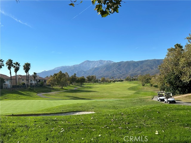 Detail Gallery Image 28 of 31 For 16414 Empire Lakes Ct, Fontana,  CA 92336 - 3 Beds | 2/1 Baths