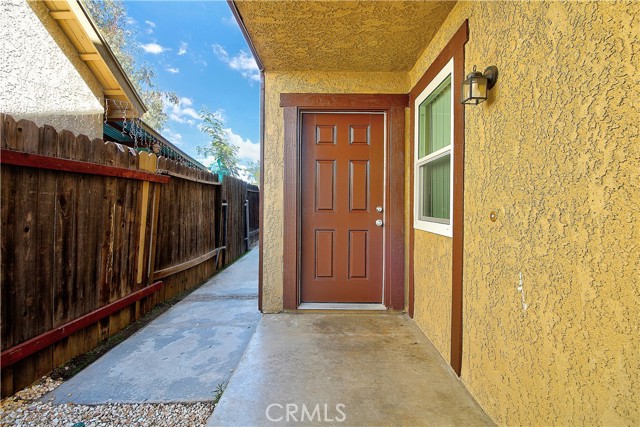 Detail Gallery Image 6 of 36 For 3570 Raven, Lake Elsinore,  CA 92530 - 3 Beds | 2 Baths