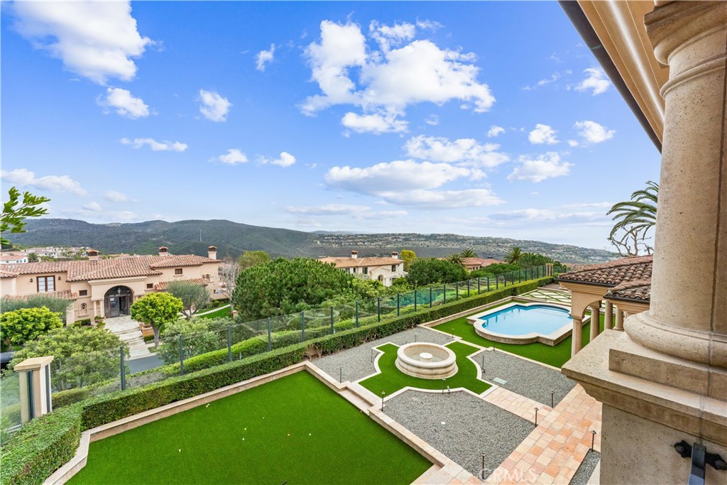 7fa7690b E565 470e 9996 5353e9d60f35