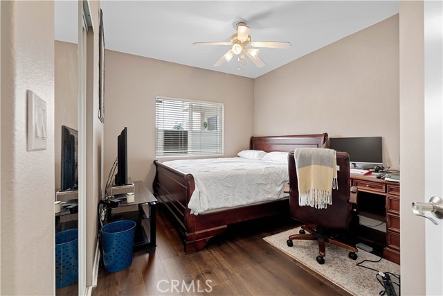 Detail Gallery Image 7 of 46 For 211 S Francisca #B,  Redondo Beach,  CA 90277 - 4 Beds | 3 Baths