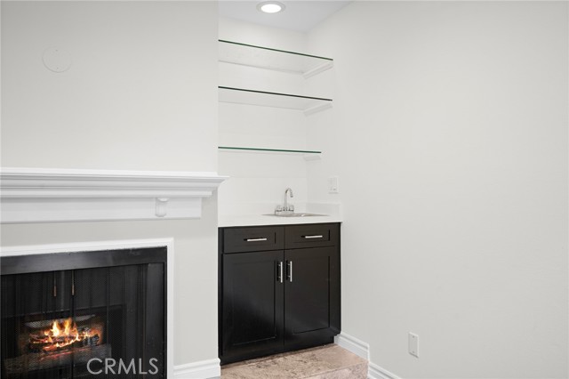 Detail Gallery Image 8 of 34 For 323 N Jackson #119,  Glendale,  CA 91206 - 2 Beds | 2/1 Baths